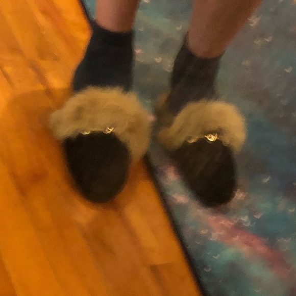 Fuzzy Loafers - Picture 7 of 7